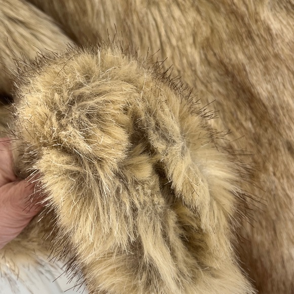 Zara Aztec Embroidered Faux Fur Jacket with Fringe Bells Detail M - Picture 9 of 11